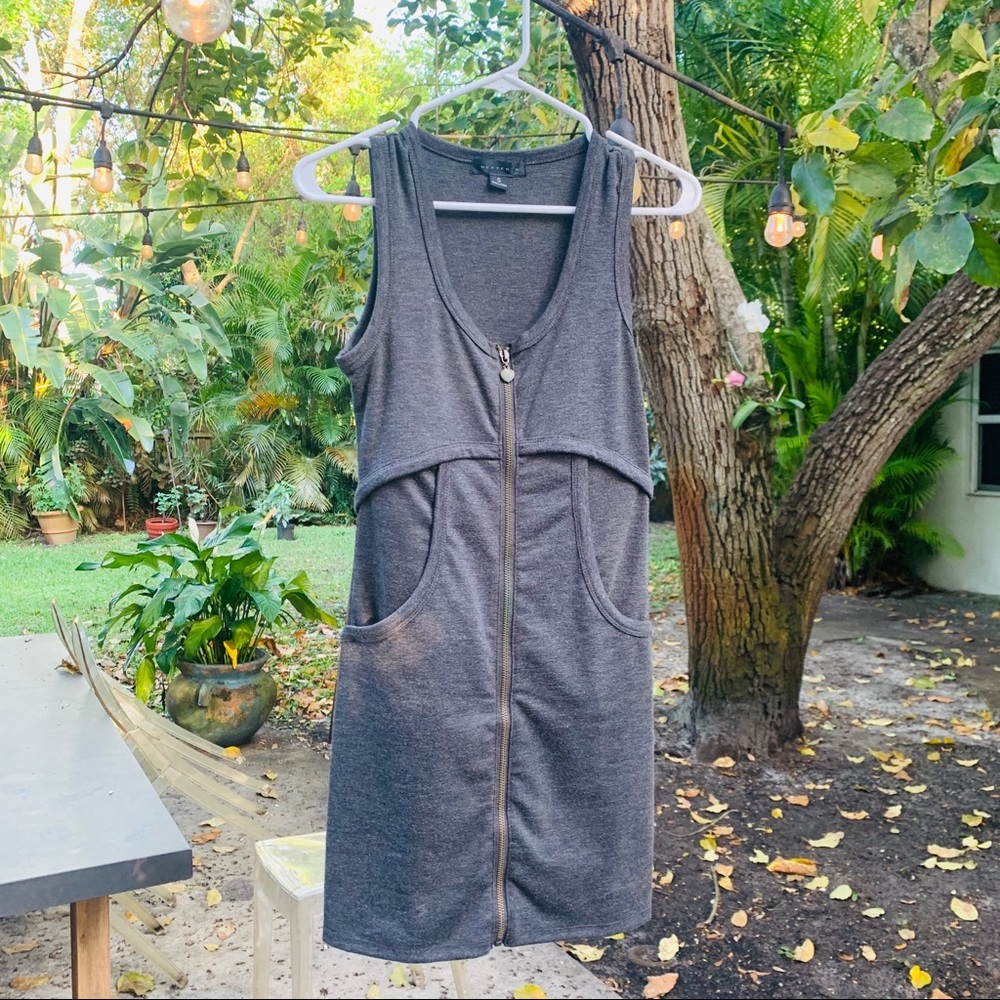 Casual and Comfty Dress. Gray. Size S.